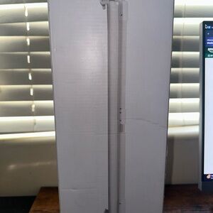 Non-retractable baby gate